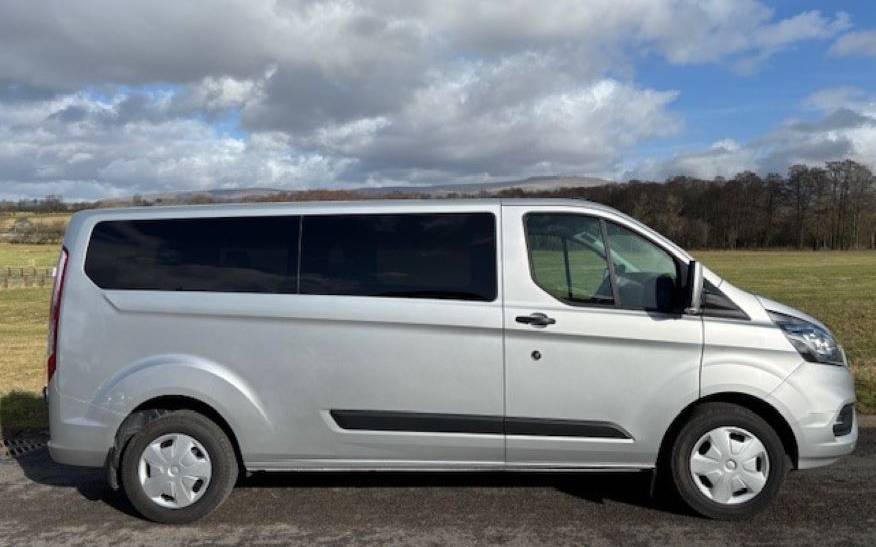 People Carrier (9 Seater)